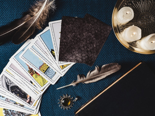 Tarot: Foto: © Svetlana / AdobeStock / #455041178